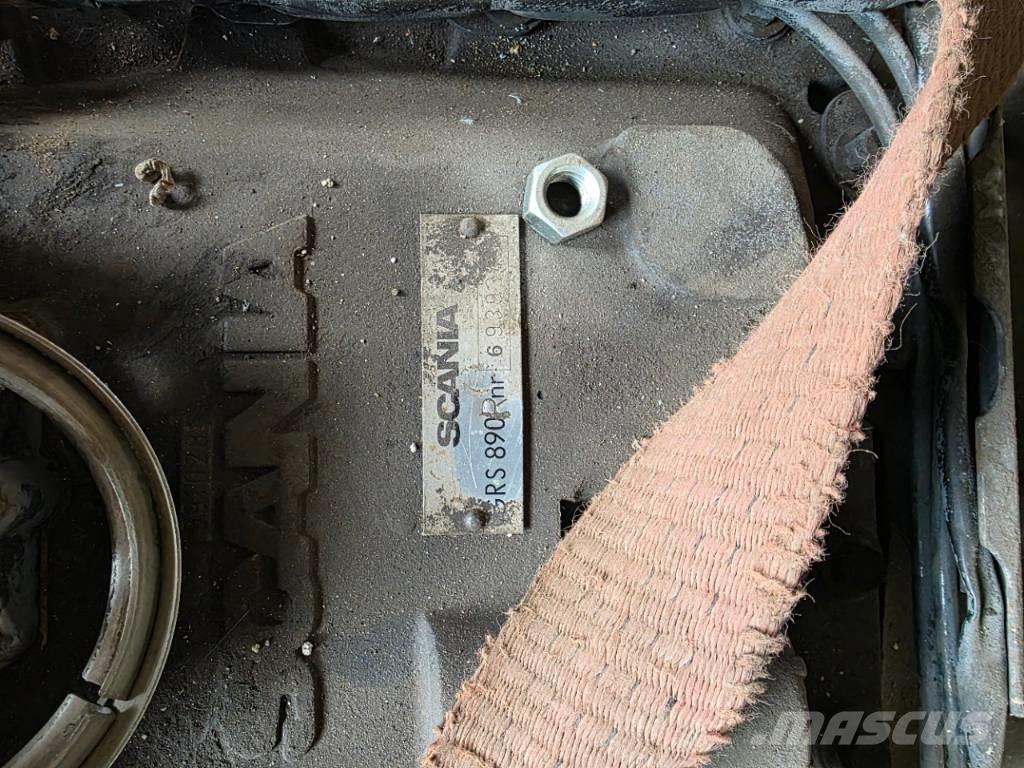 Scania GRS890R Скоросни кутии