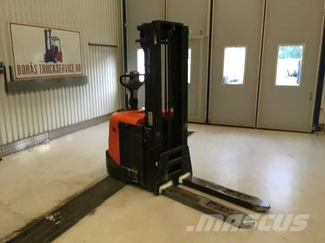 BT SPE 160 L Колички високоповдигачи с теглич