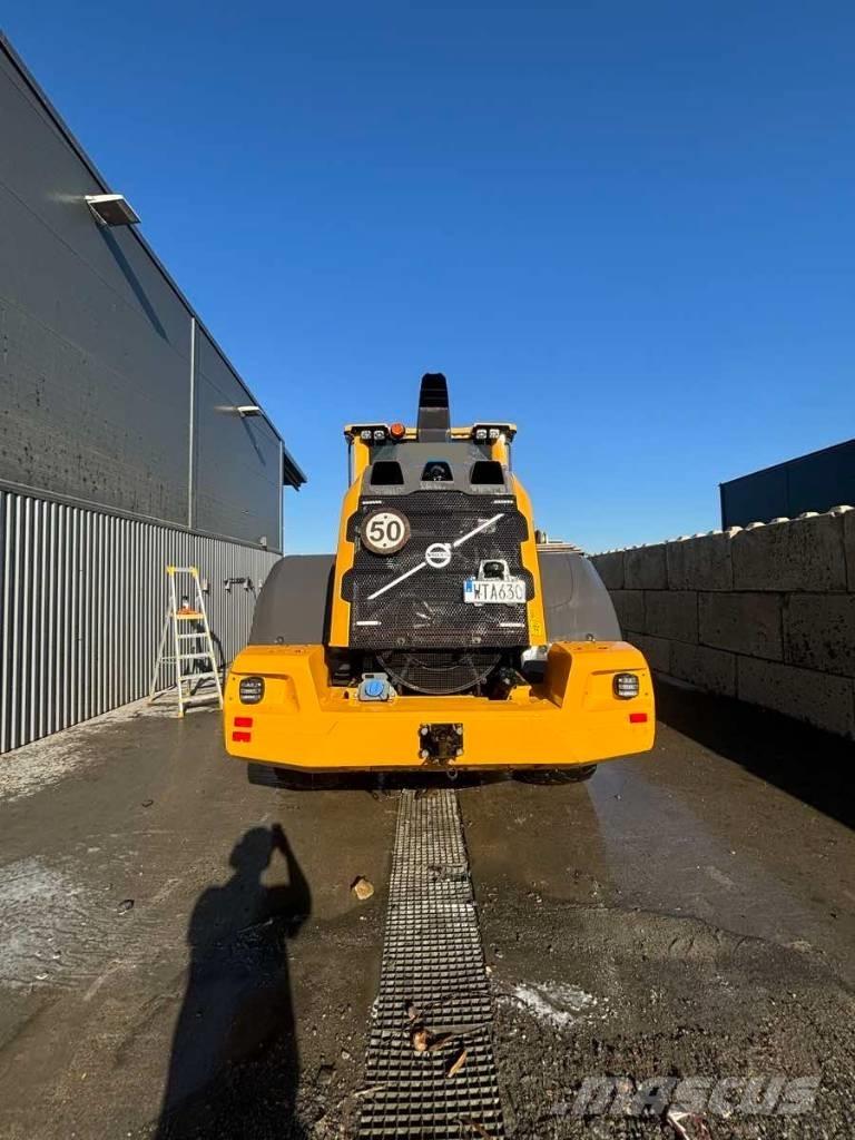 Volvo L 90 H Колесни товарачи