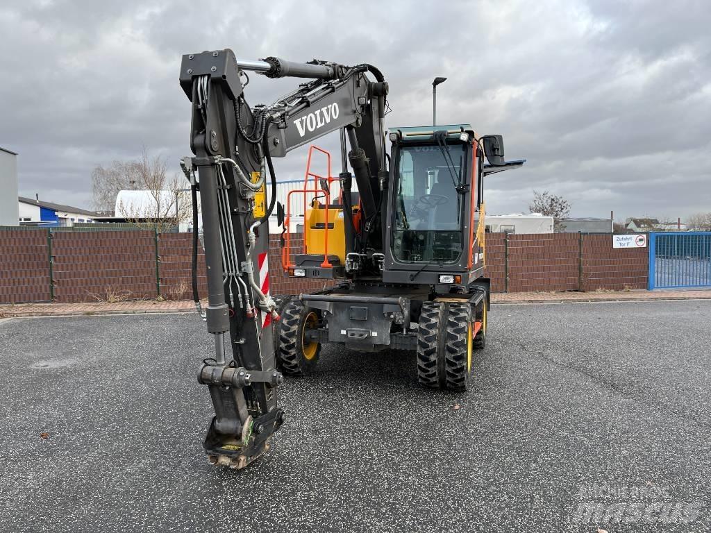 Volvo EWR130E Колесни екскаватори