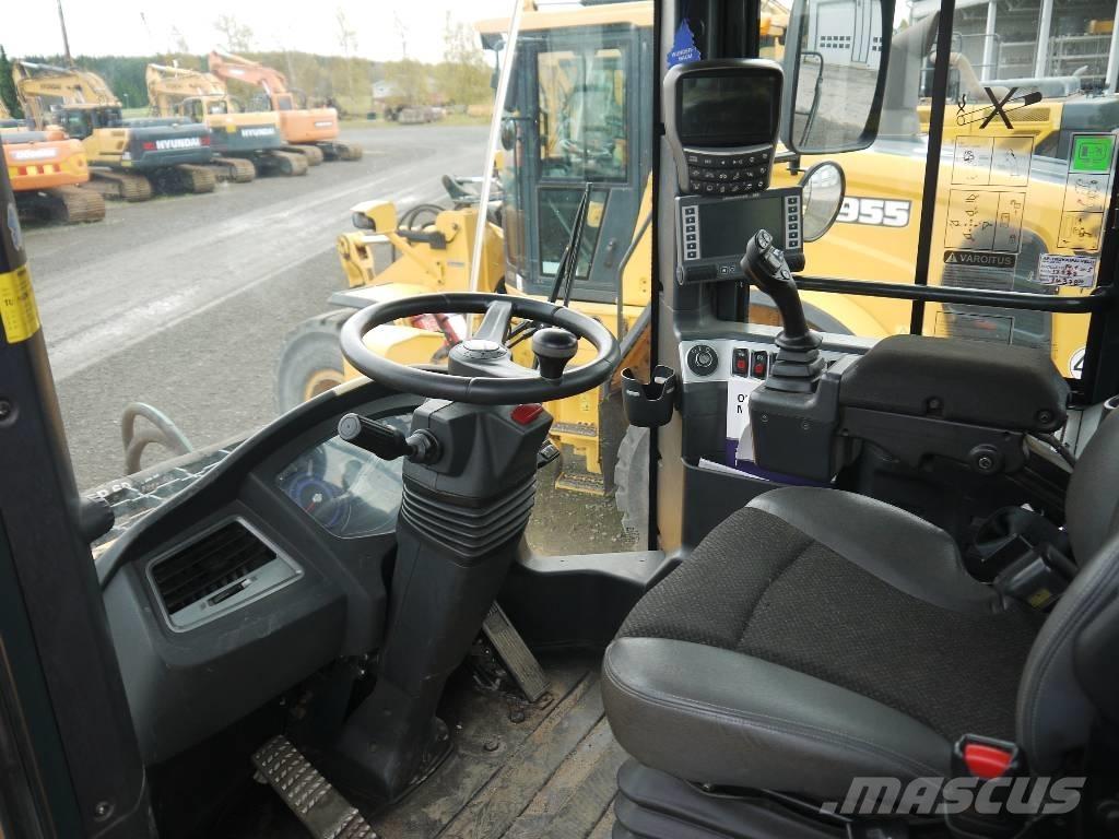 Hyundai HL955 Колесни товарачи