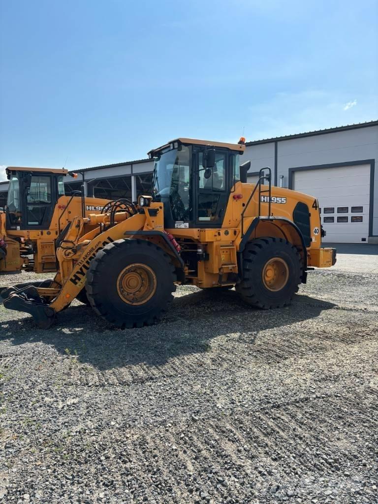 Hyundai HL955 Колесни товарачи