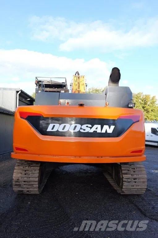 Doosan DX300LC Верижен екскаватор