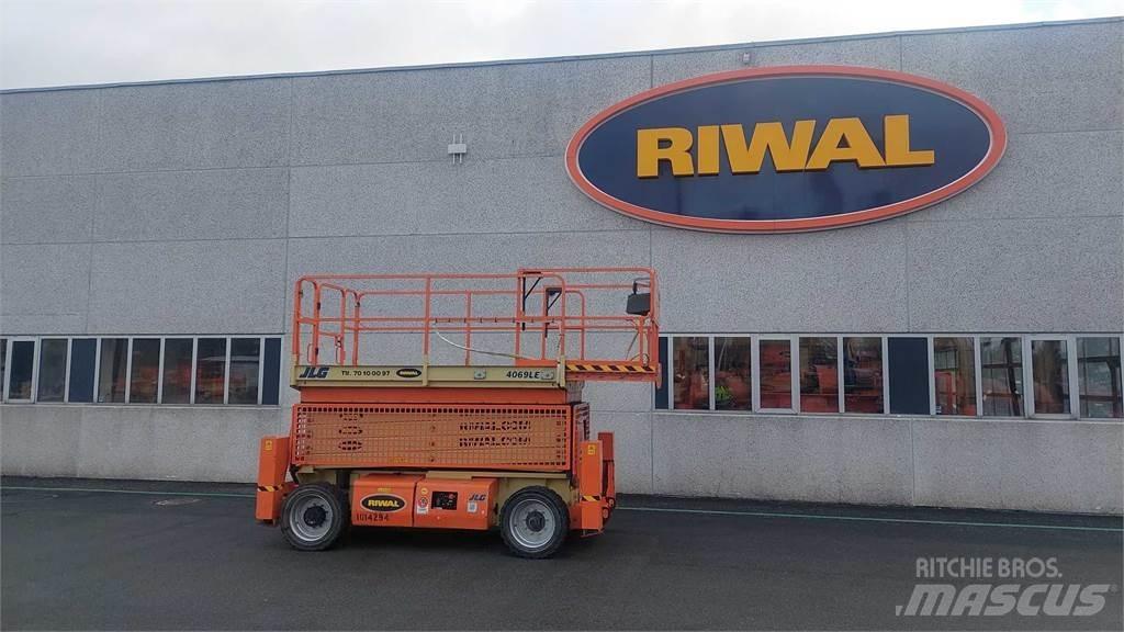 JLG 4069LE Ножични работни платформи