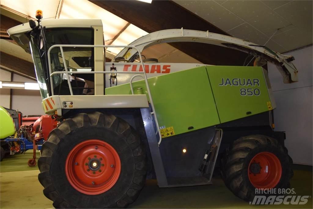 CLAAS Jaguar 850 Самоходни фуражири