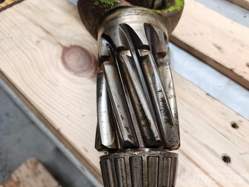 Merlo P 26.6 reducer Предаване