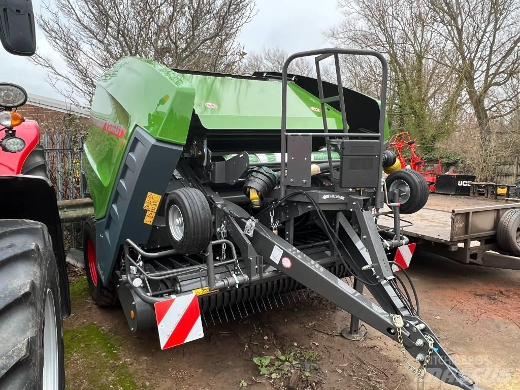 Fendt Rotana F130FC Сламопреси за кръгли бали
