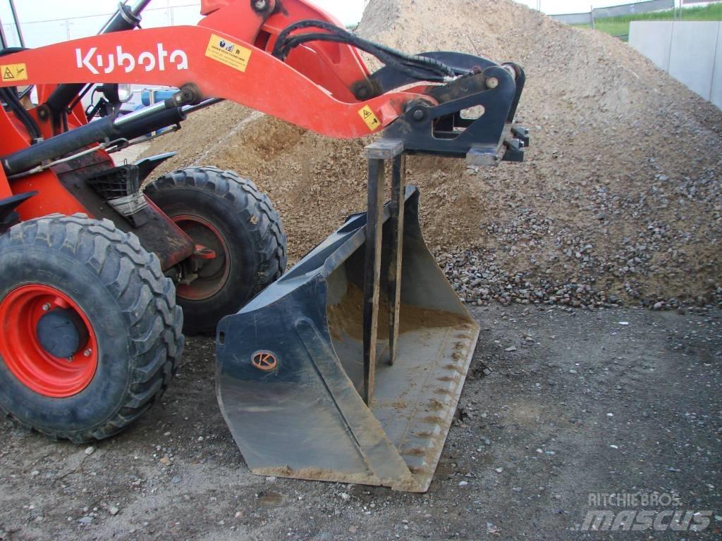 Kubota R 082 Колесни товарачи