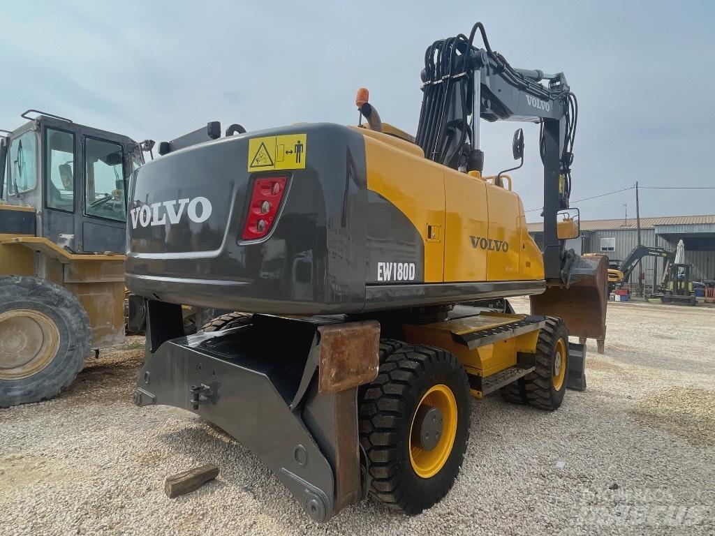 Volvo EW 180 C Колесни екскаватори