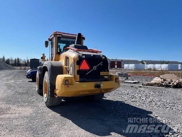 Volvo L 120 H Колесни товарачи
