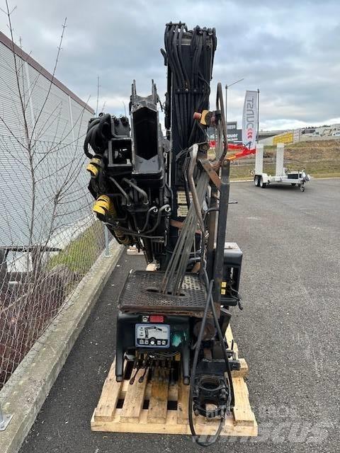 Hiab 122 B-3 CL Товарещи кранове