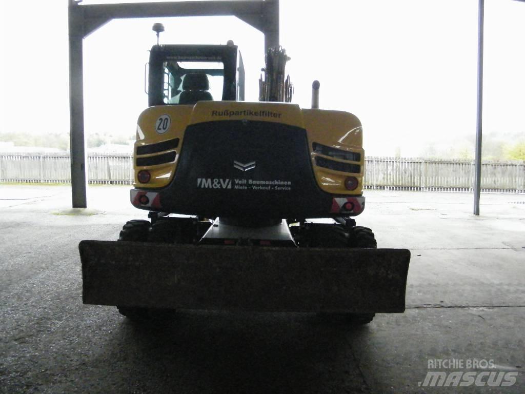 Yanmar B95W Колесни екскаватори