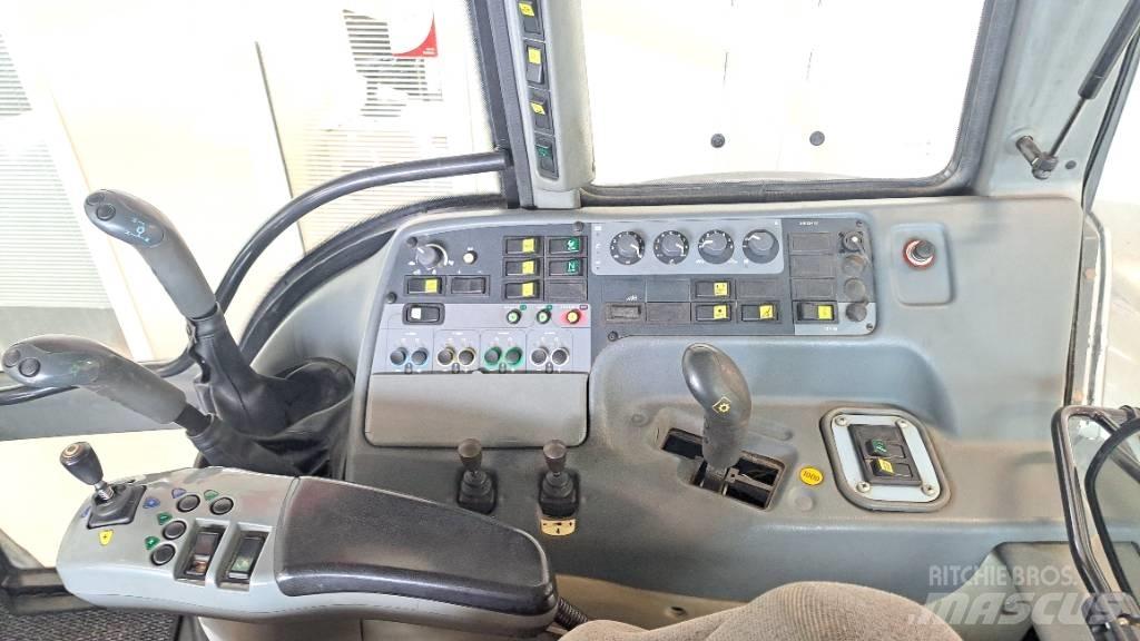 Valtra M 130 Трактори