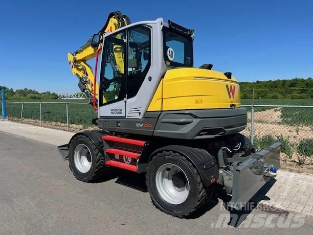 Wacker Neuson EW 100 Колесни екскаватори