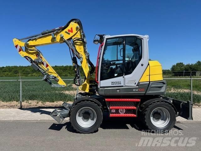 Wacker Neuson EW 100 Колесни екскаватори