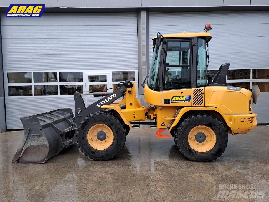 Volvo L 30 G Колесни товарачи