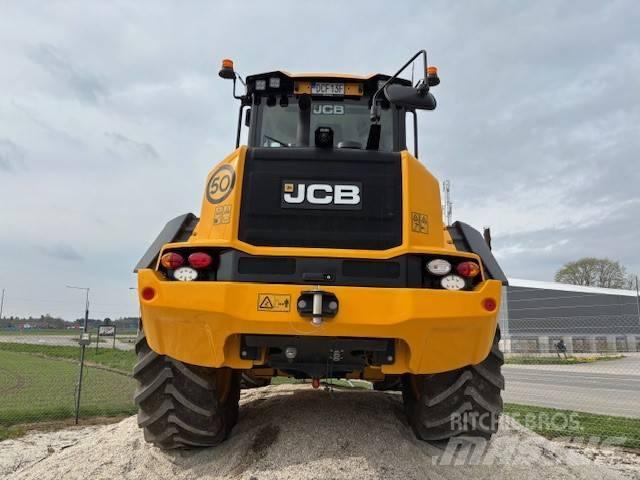 JCB 413 S Колесни товарачи