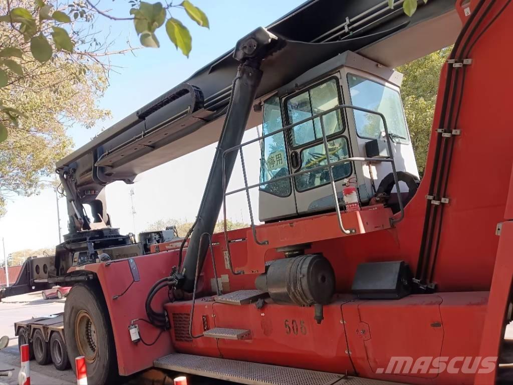 Kalmar DRT 450 Кари повдигачи на контейнери