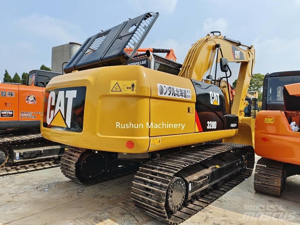 CAT 320D Верижен екскаватор