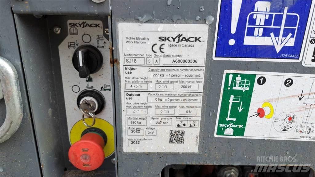 SkyJack SJ16 Други вишки и платформи