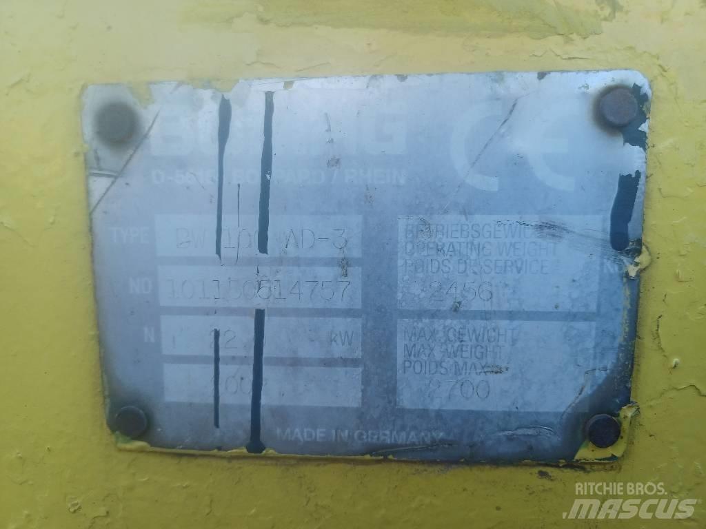 Bomag BW 100 AD-3 Двойни барабанни ролки
