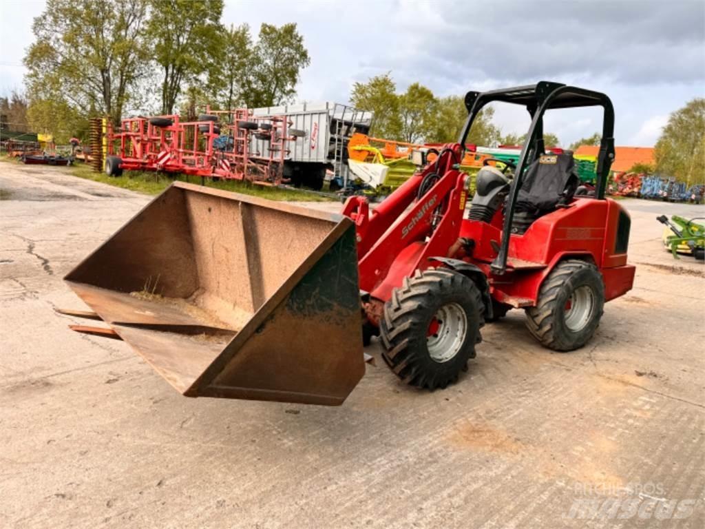 Schäffer 3350 Колесни товарачи