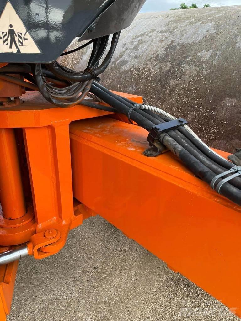 Hamm 2520 D Еднобарабанни ролки
