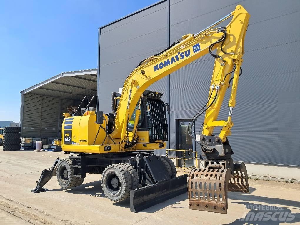 Komatsu PW148-10 Колесни екскаватори