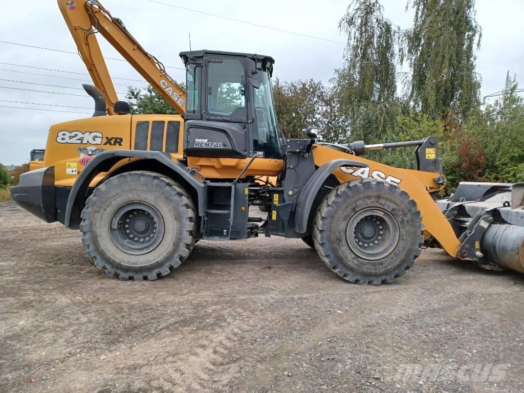 CASE 821G XR Колесни товарачи