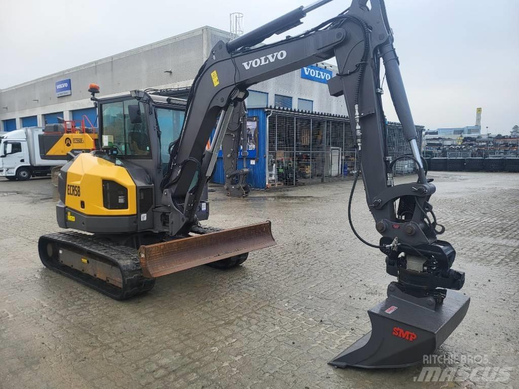 Volvo ECR58F Средни екскаватори 7т - 12т