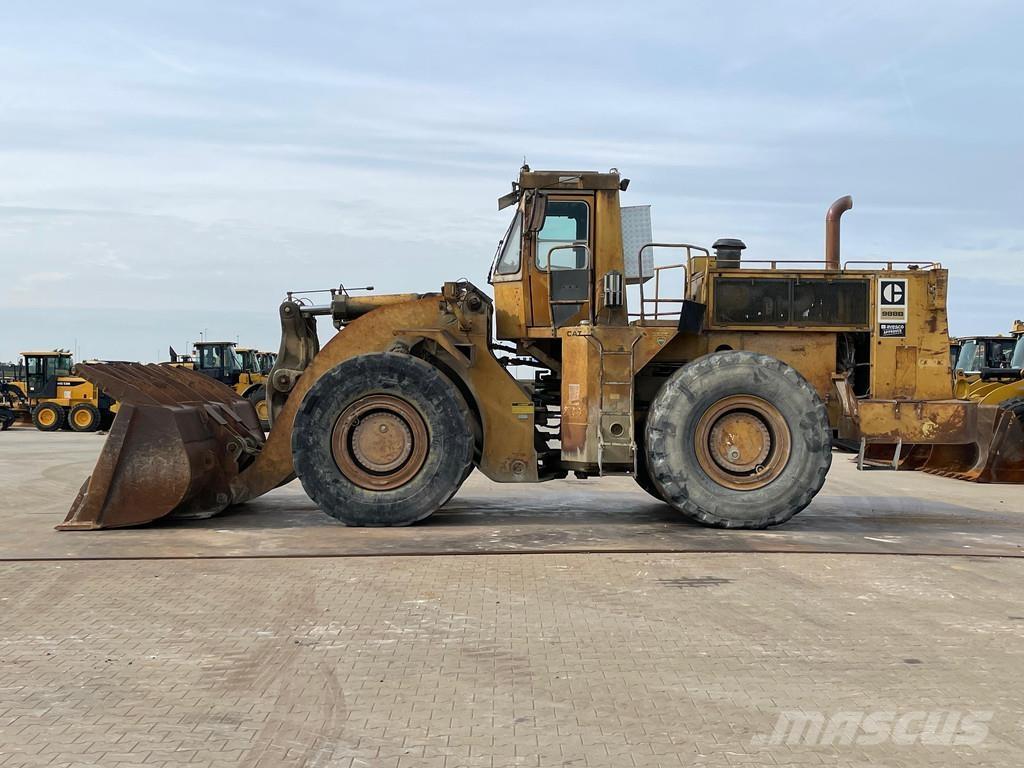 CAT 988B Колесни товарачи