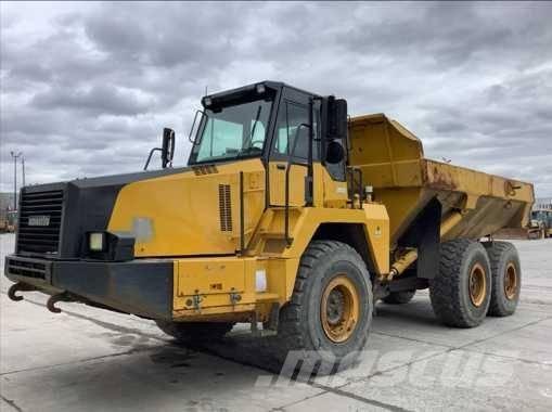 Komatsu HM 300 Дъмпери/моторни превозни средства