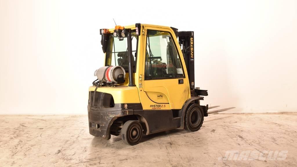 Hyster H2.5FT Камиони с АГУ