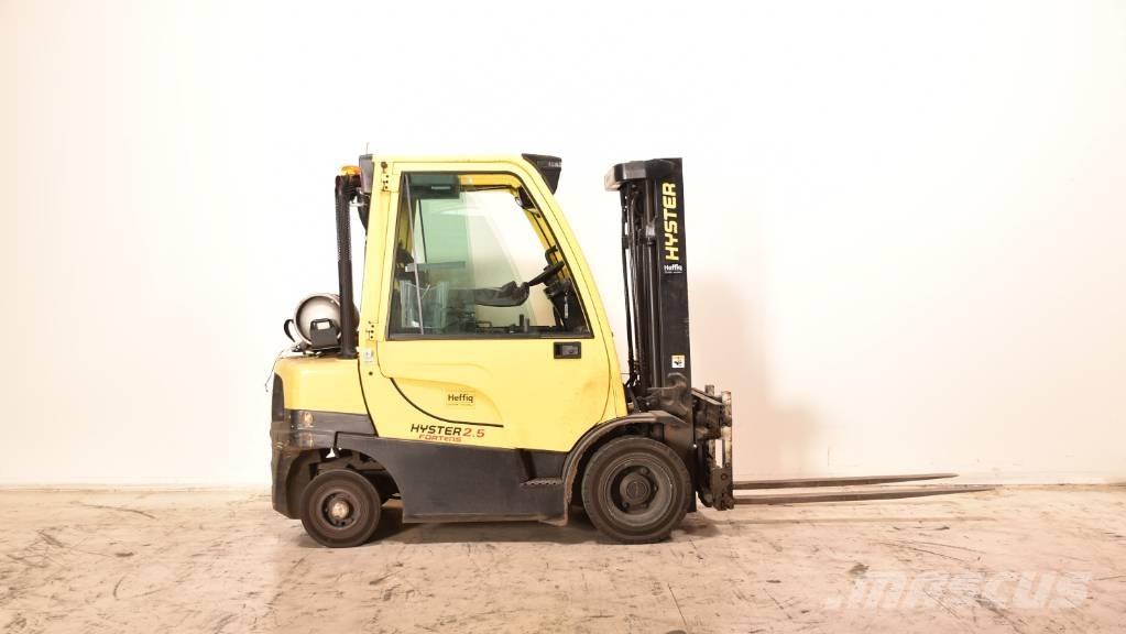 Hyster H2.5FT Камиони с АГУ