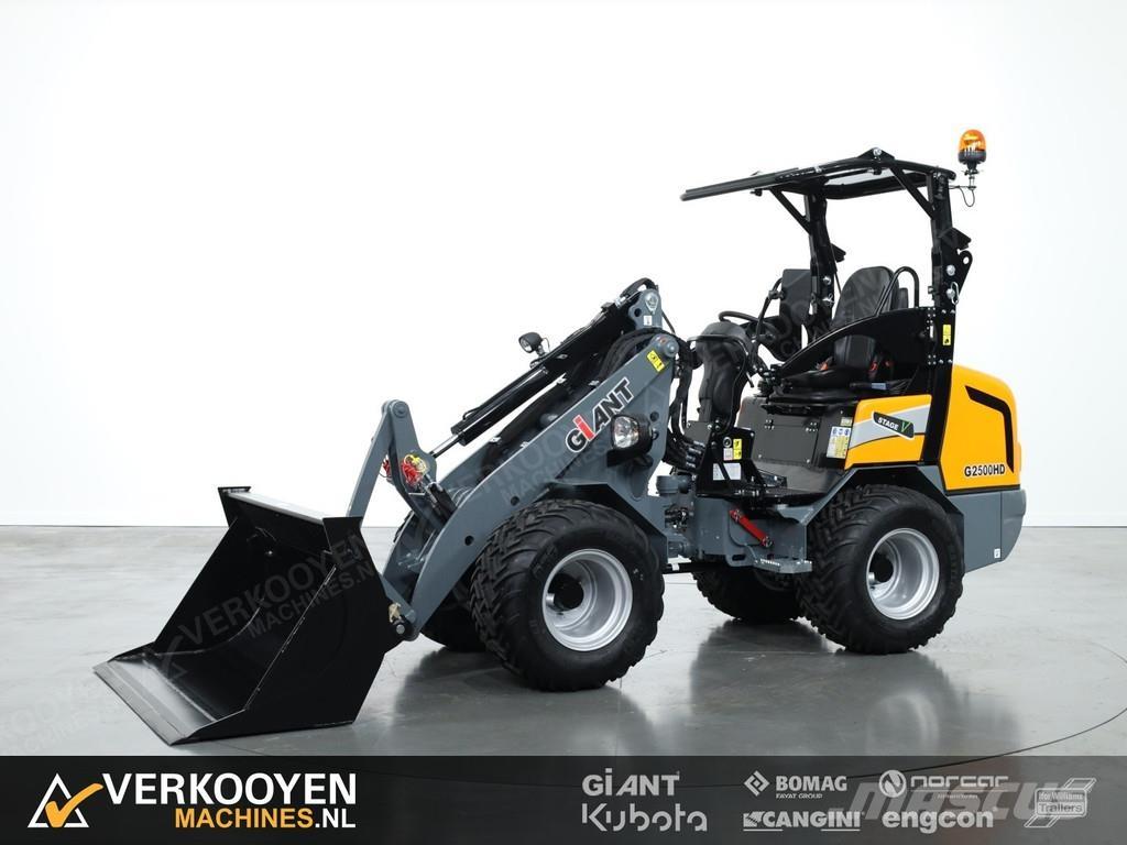 GiANT G2500 HD Колесни товарачи