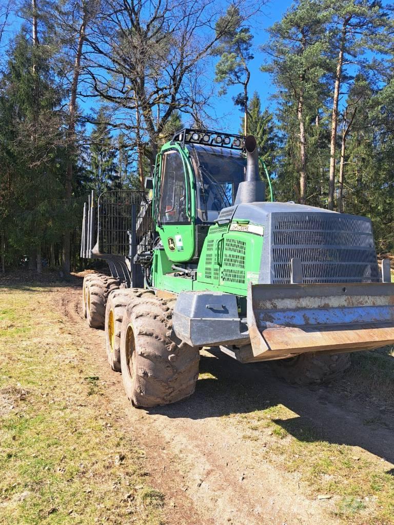 John Deere 1110 G Форуардери