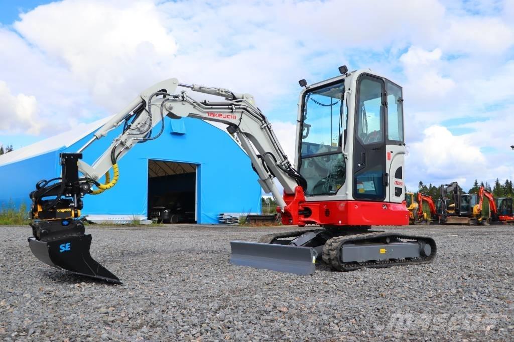 Takeuchi TB325R Мини екскаватори < 7 т