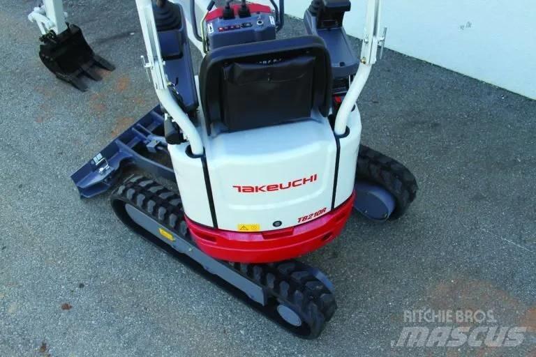 Takeuchi TB210R Мини екскаватори < 7 т