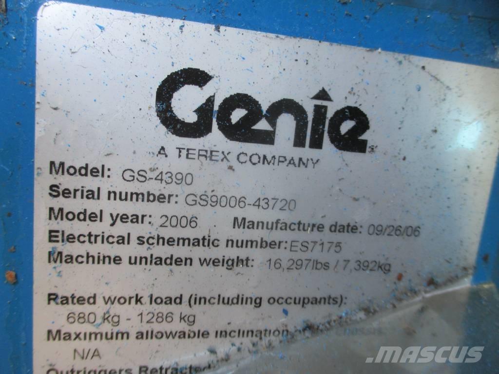 Genie GS 4390 RT Ножични работни платформи