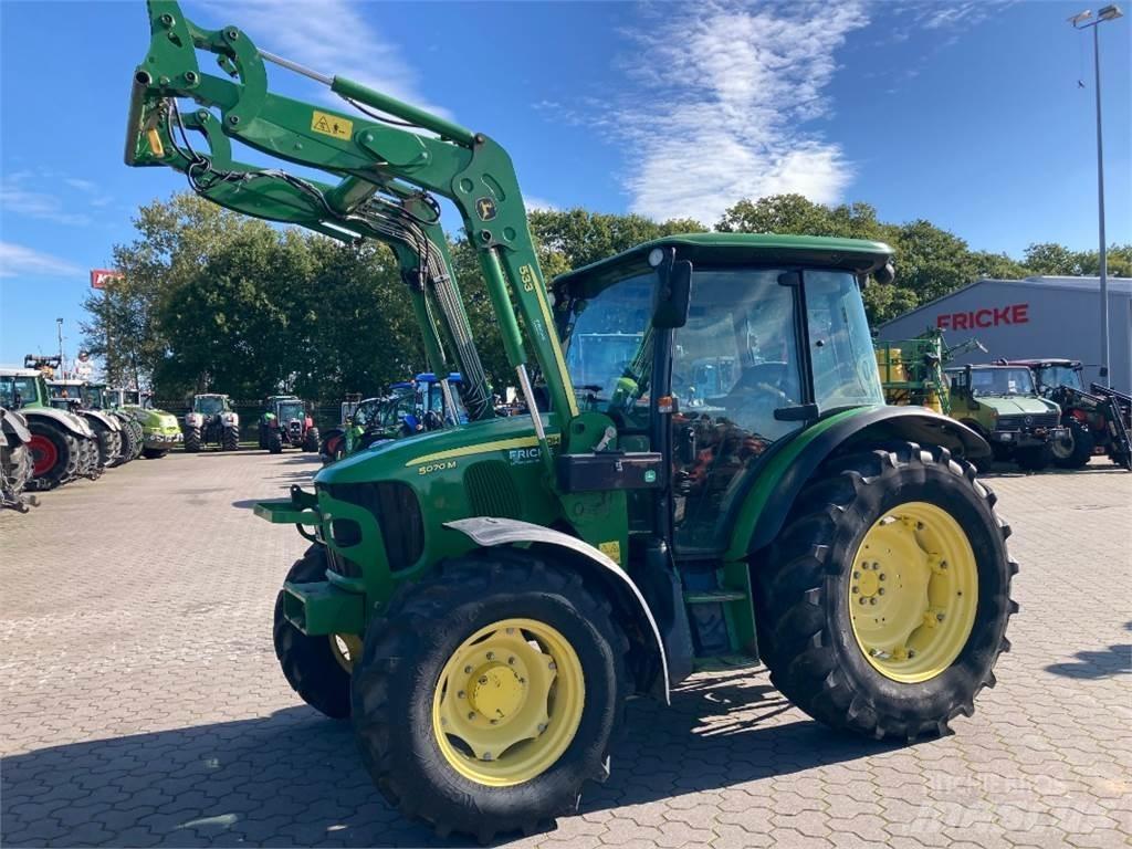 John Deere 5070 M Трактори