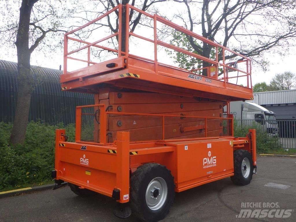 JLG 210-25 Ножични работни платформи