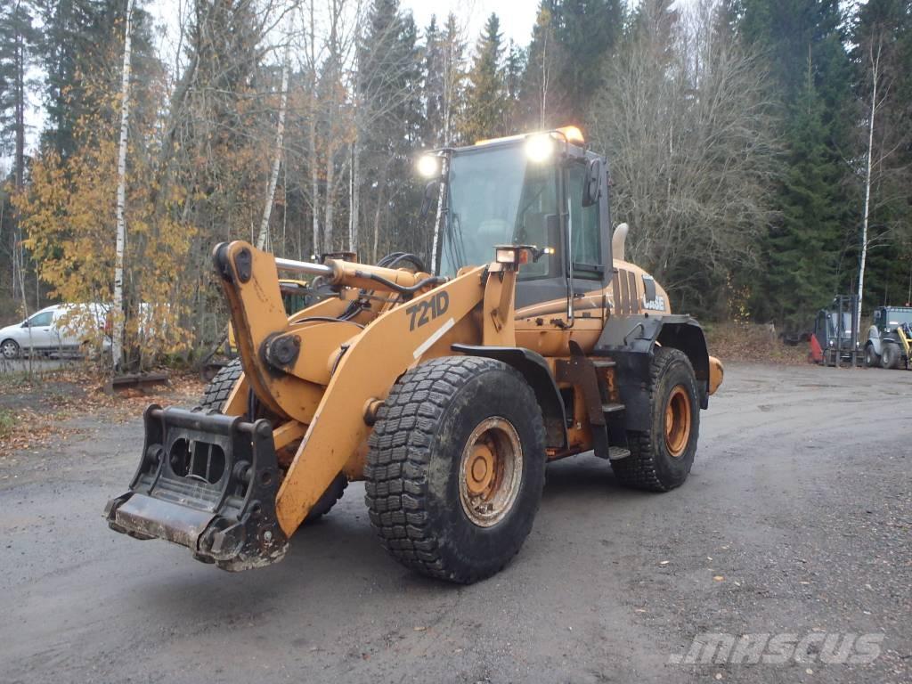 CASE 721 D 4x4 Колесни товарачи
