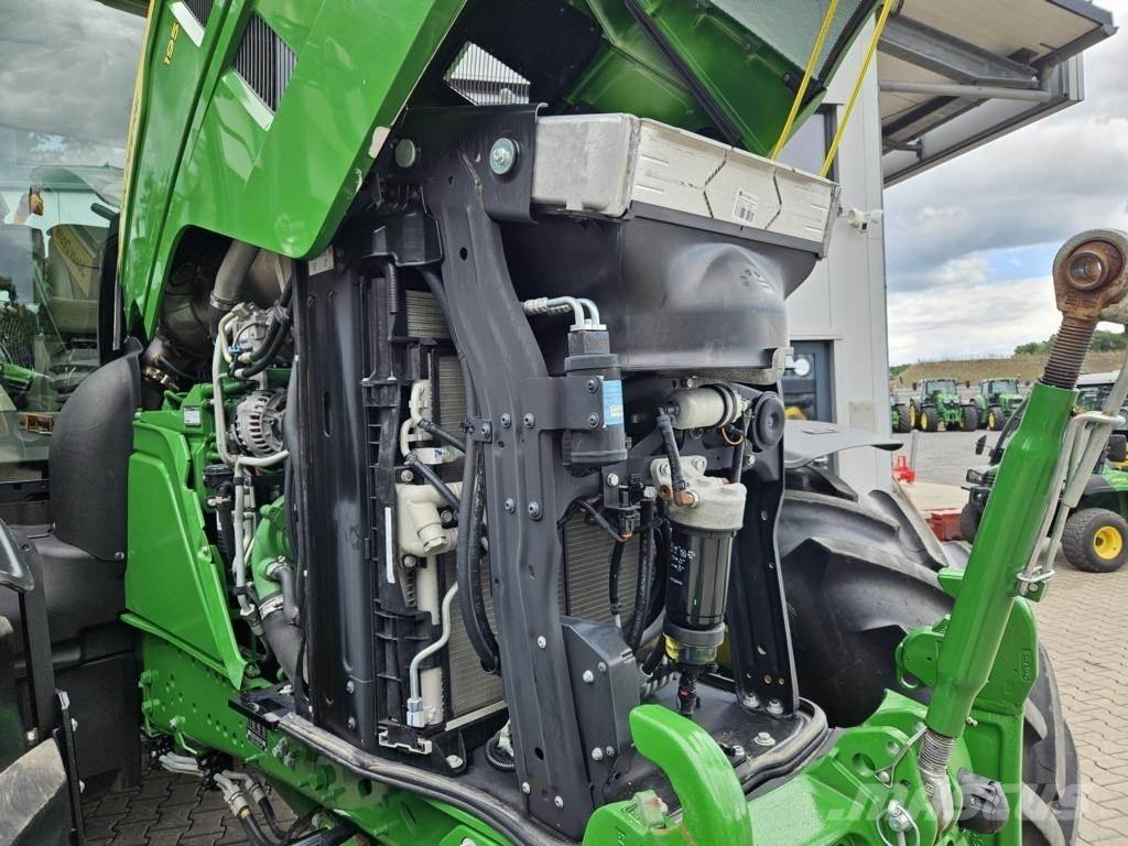 John Deere 6R195 Трактори
