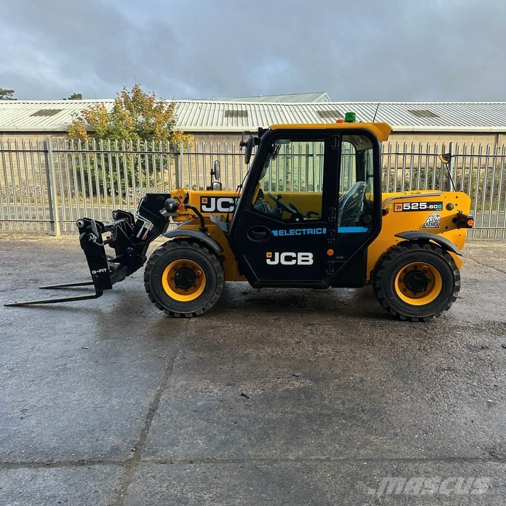 JCB 525-60E Телескопични товарачи