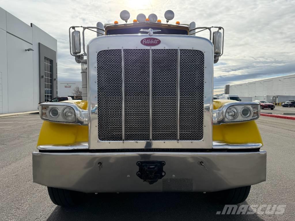 Peterbilt 389 Влекачи
