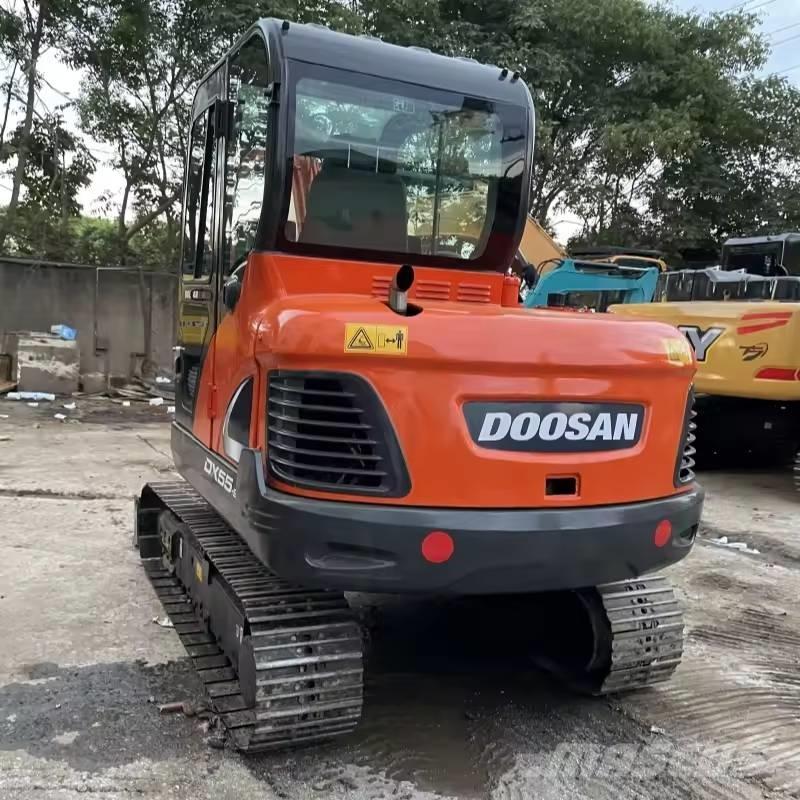 Doosan DX55-9C Мини екскаватори < 7 т