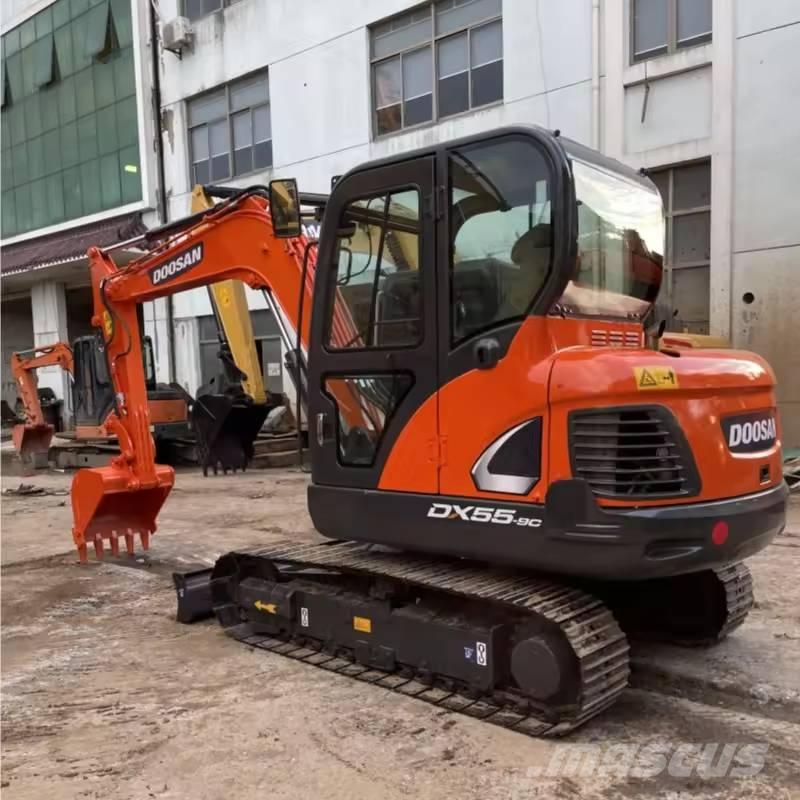 Doosan DX55-9C Мини екскаватори < 7 т