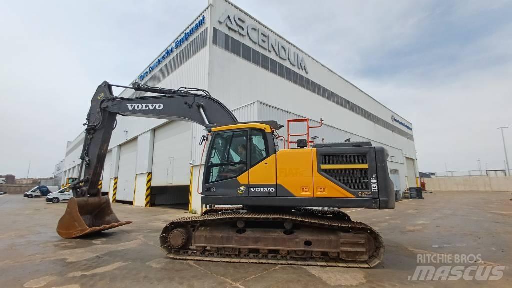 Volvo EC300ENL Верижен екскаватор