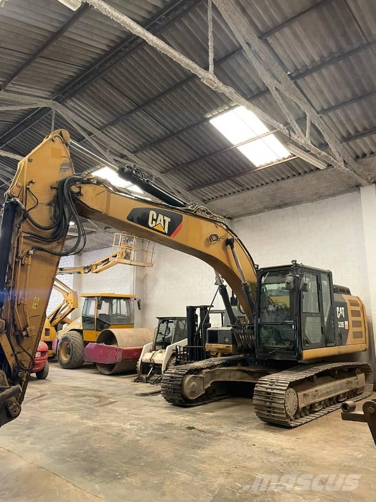 CAT 320 E Верижен екскаватор