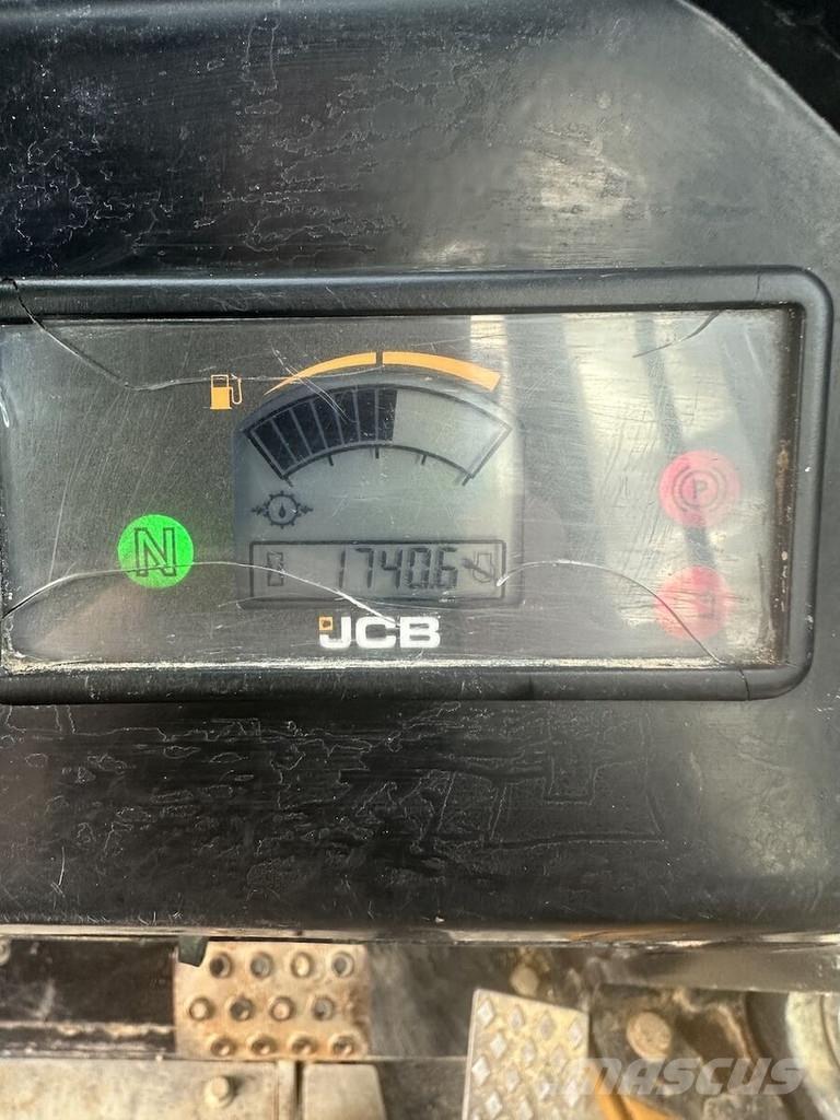 JCB 6 ST Странични самосвали